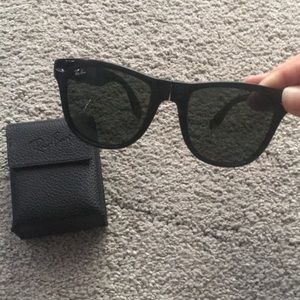 Collapsible unisex BRAND NEW Ray Ban wayfair